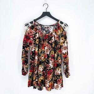 Entro Black Floral Peplum Embroidery Sleeve Blouse Top Small